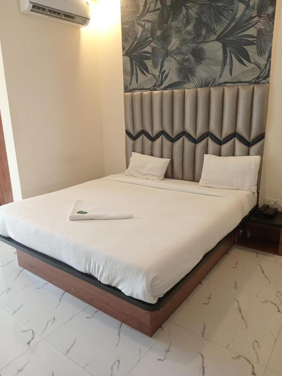 New Balaji Residency By Glitz Hotels Ulhāsnagar المظهر الخارجي الصورة
