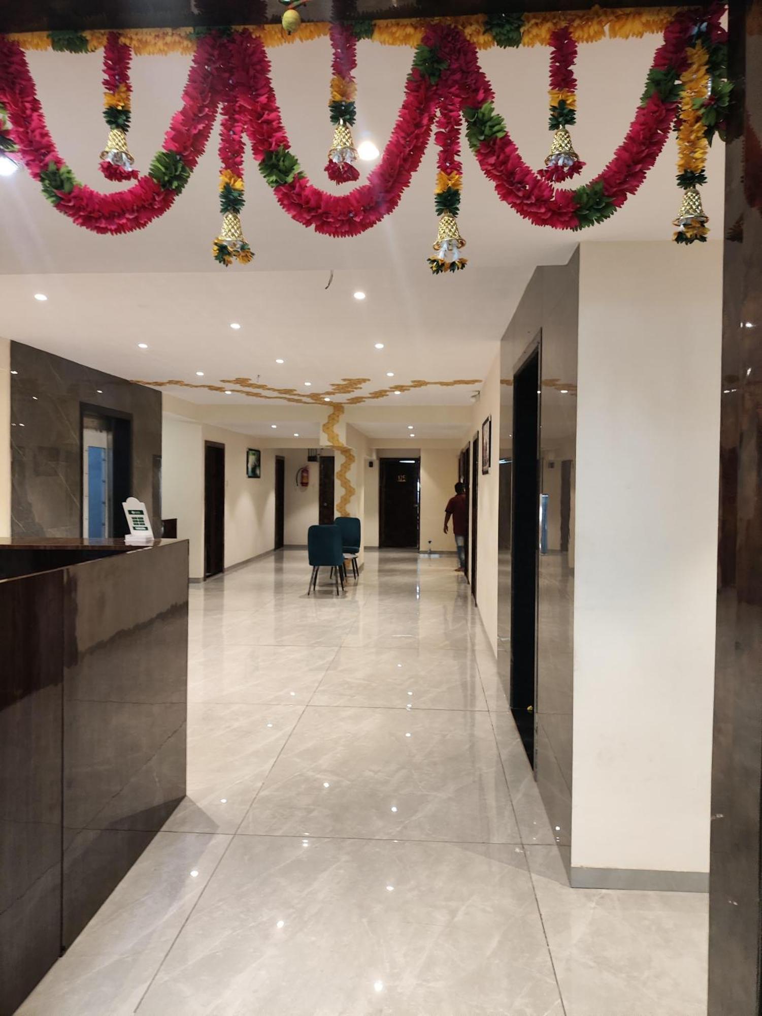 New Balaji Residency By Glitz Hotels Ulhāsnagar المظهر الخارجي الصورة